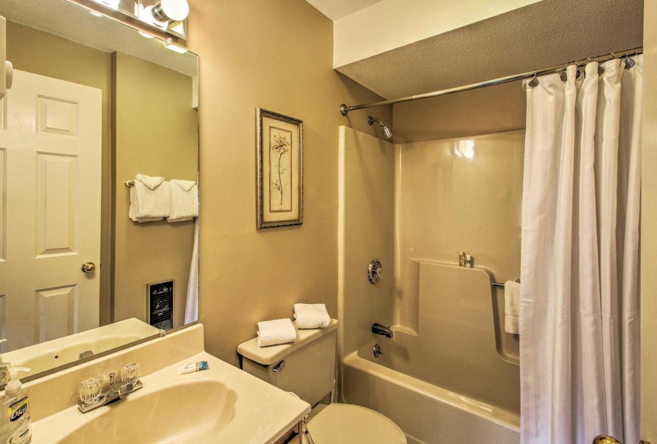 Lincoln Resort Condo With Pool Access - Near Hiking! Ngoại thất bức ảnh